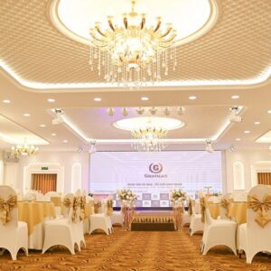Mẫu thạch cao thi công sảnh tiệc nhà hàng